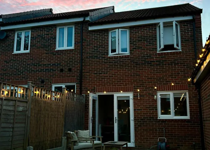 Stylish Double Females And Couples Only Quarto em Acomodações Particulares *