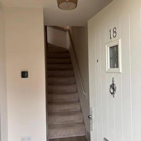 Stylish Double Females And Couples Only * Harrogate